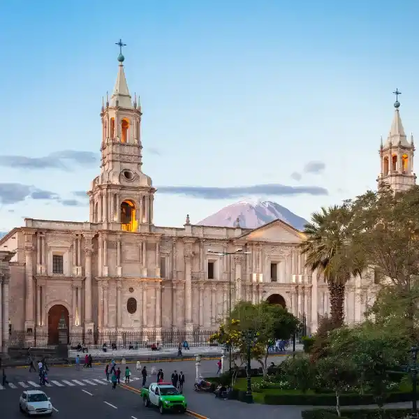 Arequipa Plaza de armas de la Ciudad Blanca