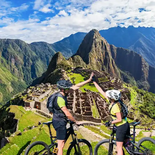 Inca Jungle Tour a Machu Picchu 4 días