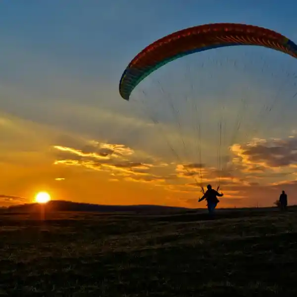Vuelo en parapente en el Valle Sagrado​